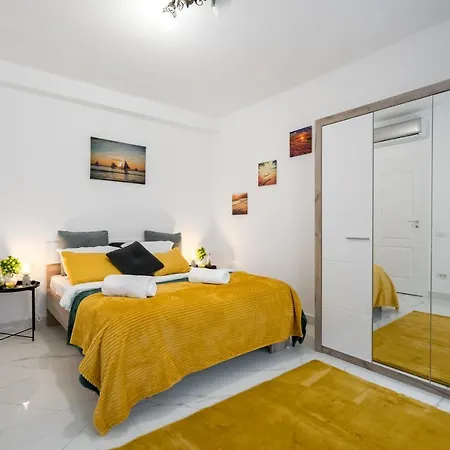 Apartment Light-monza-unirii