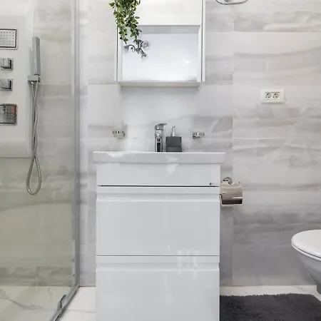 Light-monza-unirii * Bukareszt